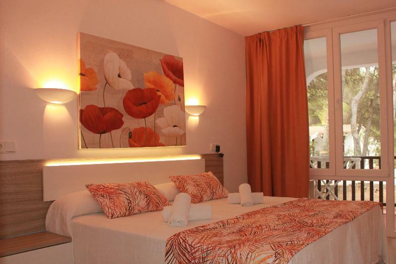 Apartamentos Posidonia Son Parc Exterior photo