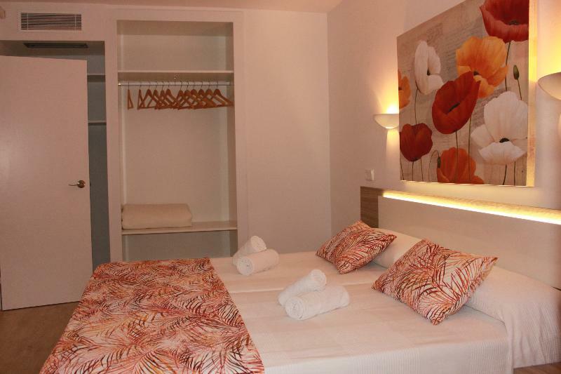 Apartamentos Posidonia Son Parc Exterior photo